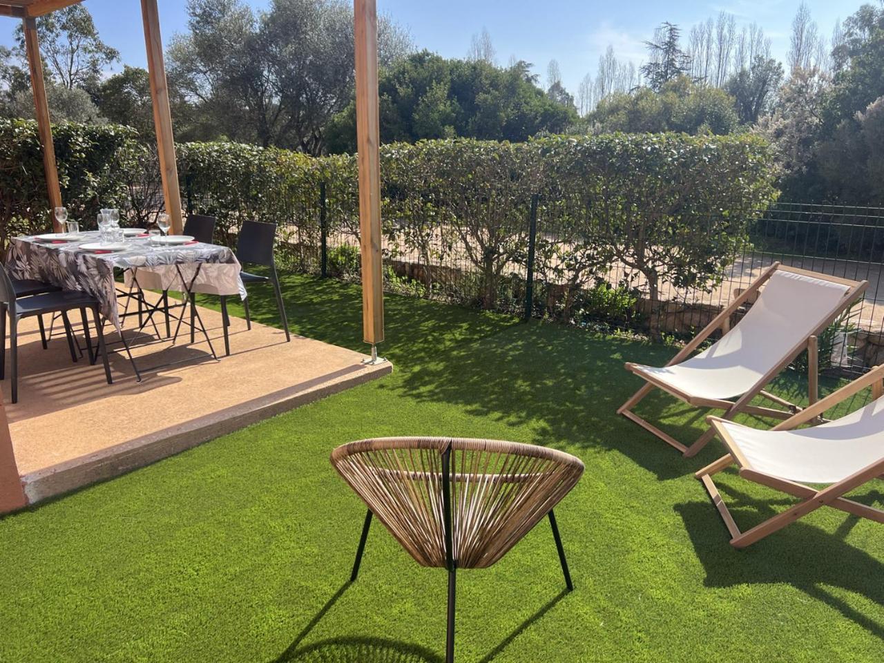 Residence Hoteliere Les Hameaux De Saint Cyprien Appartement 2 Chambres レクシ エクステリア 写真