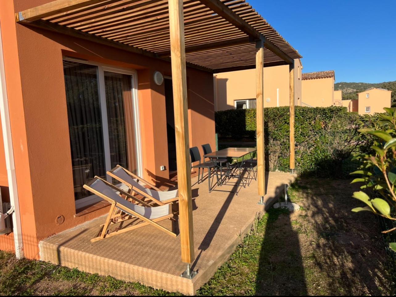 Residence Hoteliere Les Hameaux De Saint Cyprien Appartement 2 Chambres レクシ エクステリア 写真
