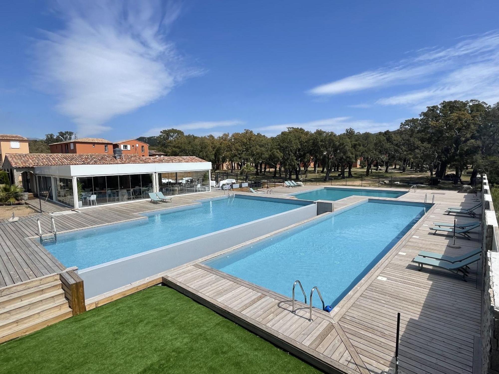 Residence Hoteliere Les Hameaux De Saint Cyprien Appartement 2 Chambres レクシ エクステリア 写真
